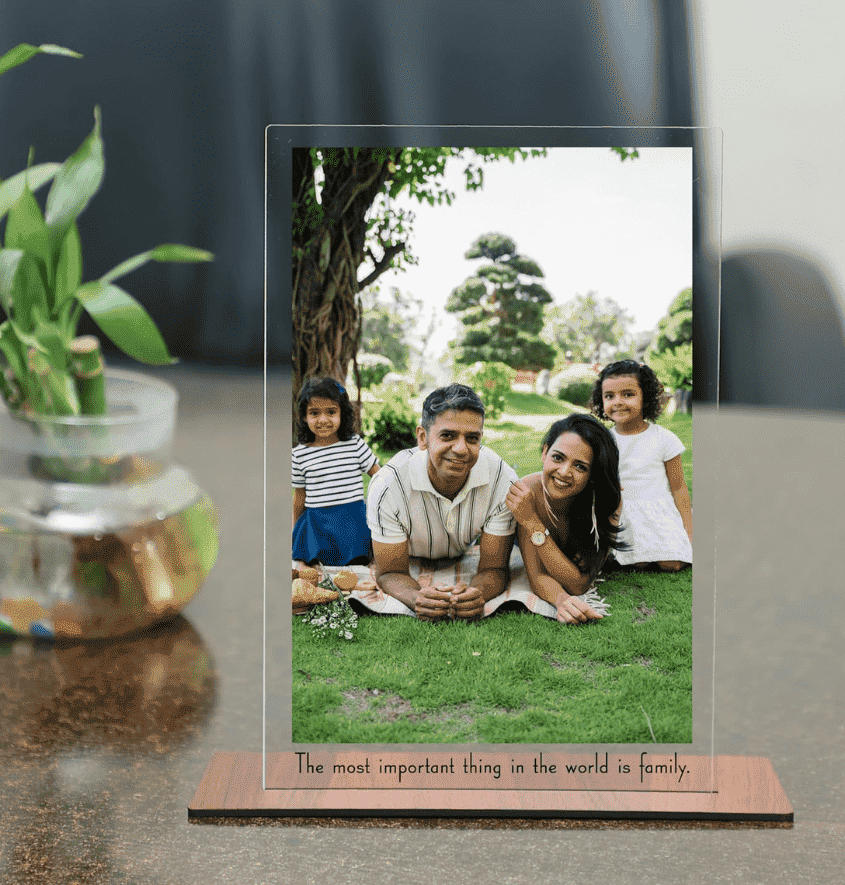 Manufacturer, Exporter, Importer, Supplier, Wholesaler, Retailer, Trader of Custom Text And Customised Photo Frame in Gurgaon, Haryana, India.